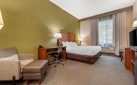 Comfort Inn & Suites Lavale - Cumberland